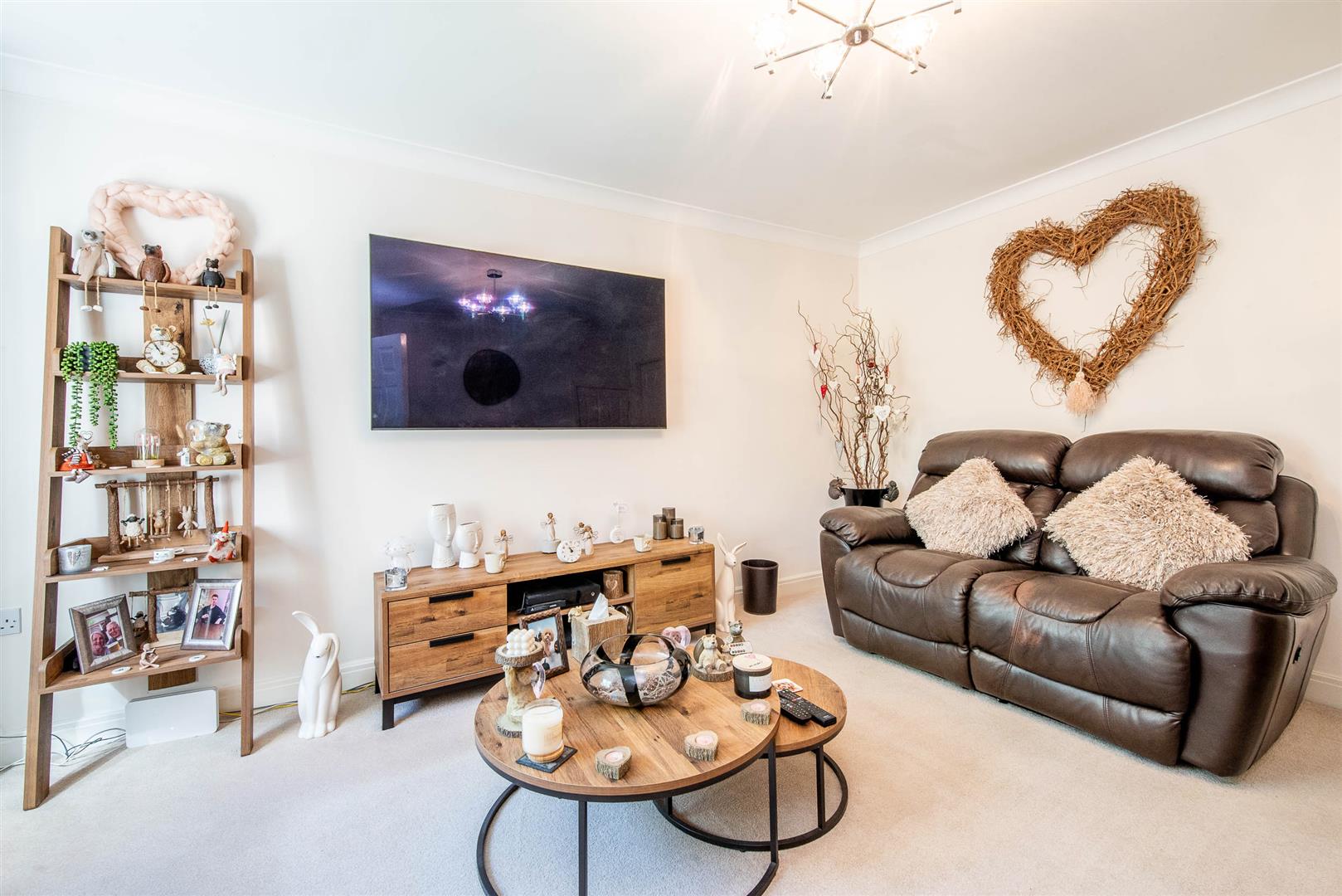 4 bed property in Preston Road, Chorley
